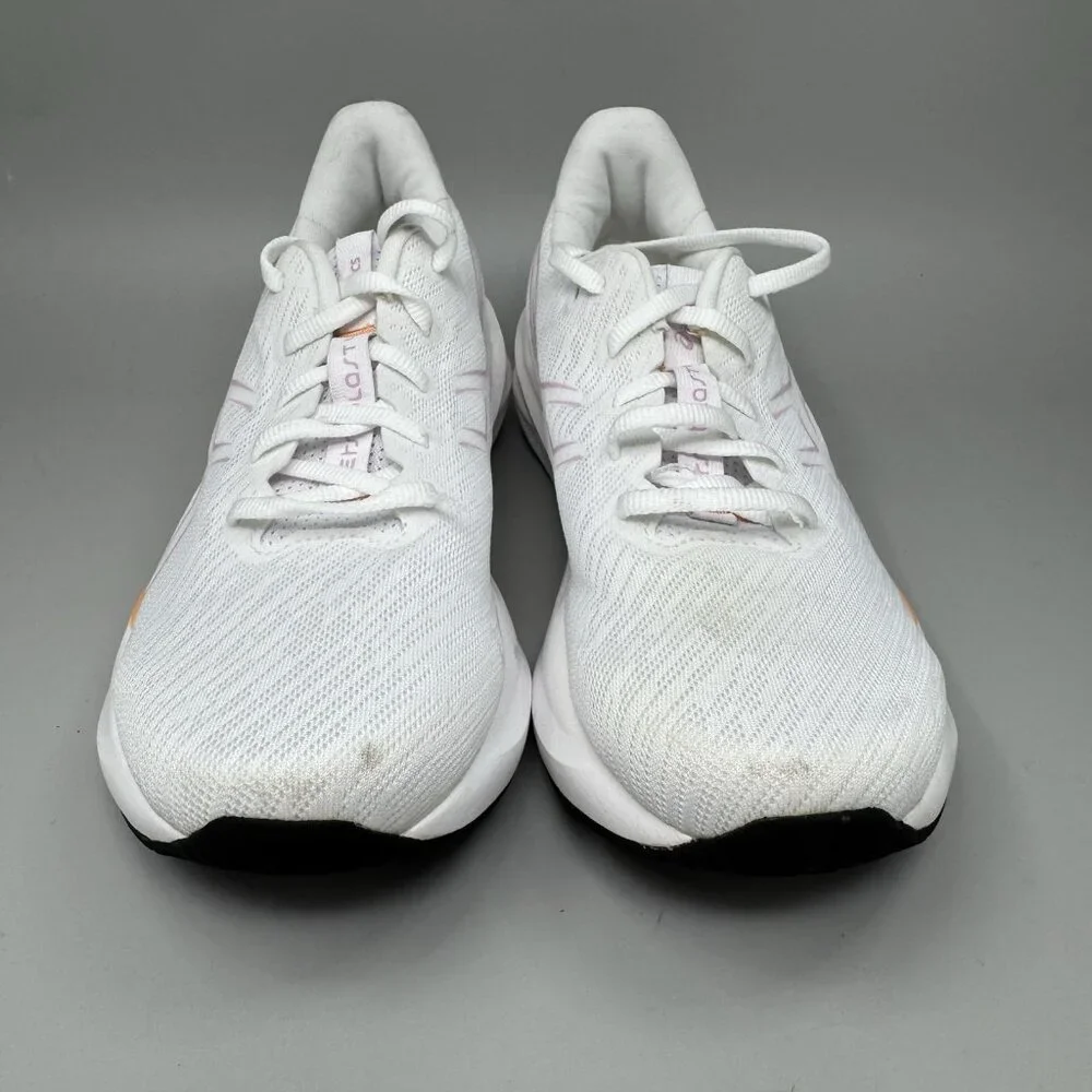 ASICS Womens Versablast 4 White Light Ube 1012B775 Size 10 Running Shoes